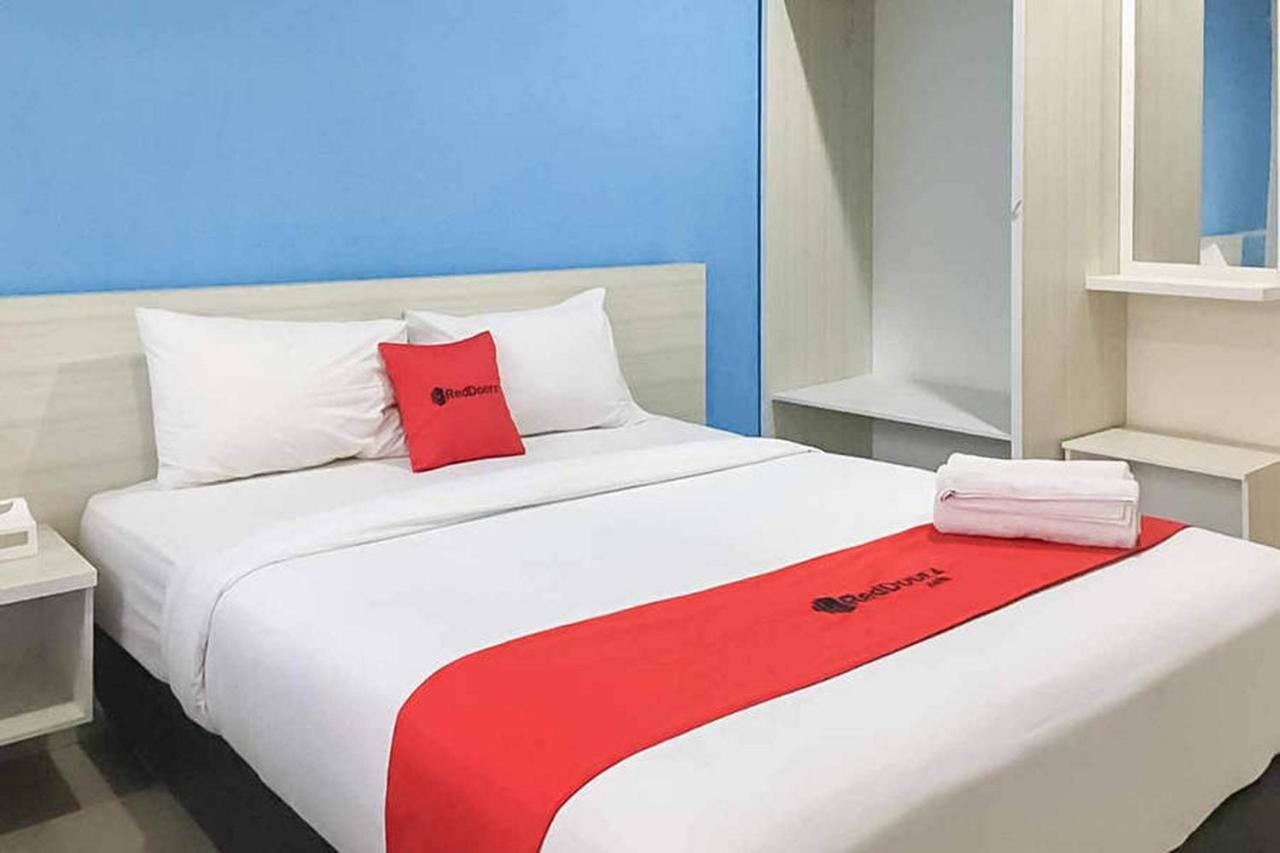 Reddoorz Plus At Panorama Villas Batu Batu  Luaran gambar